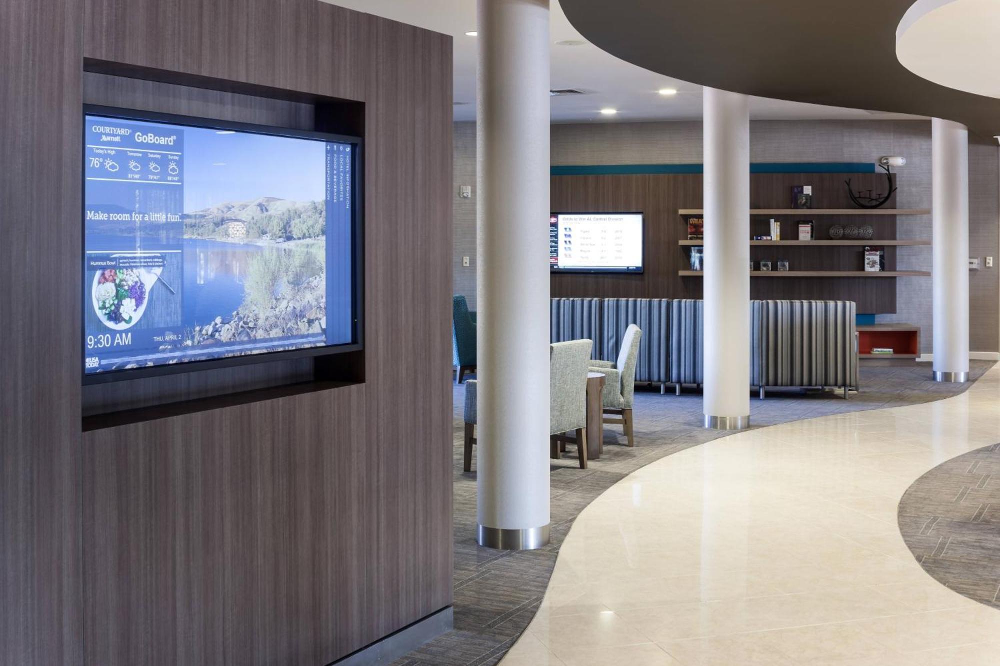 Courtyard By Marriott Santa Clarita Valencia Hotel Bagian luar foto