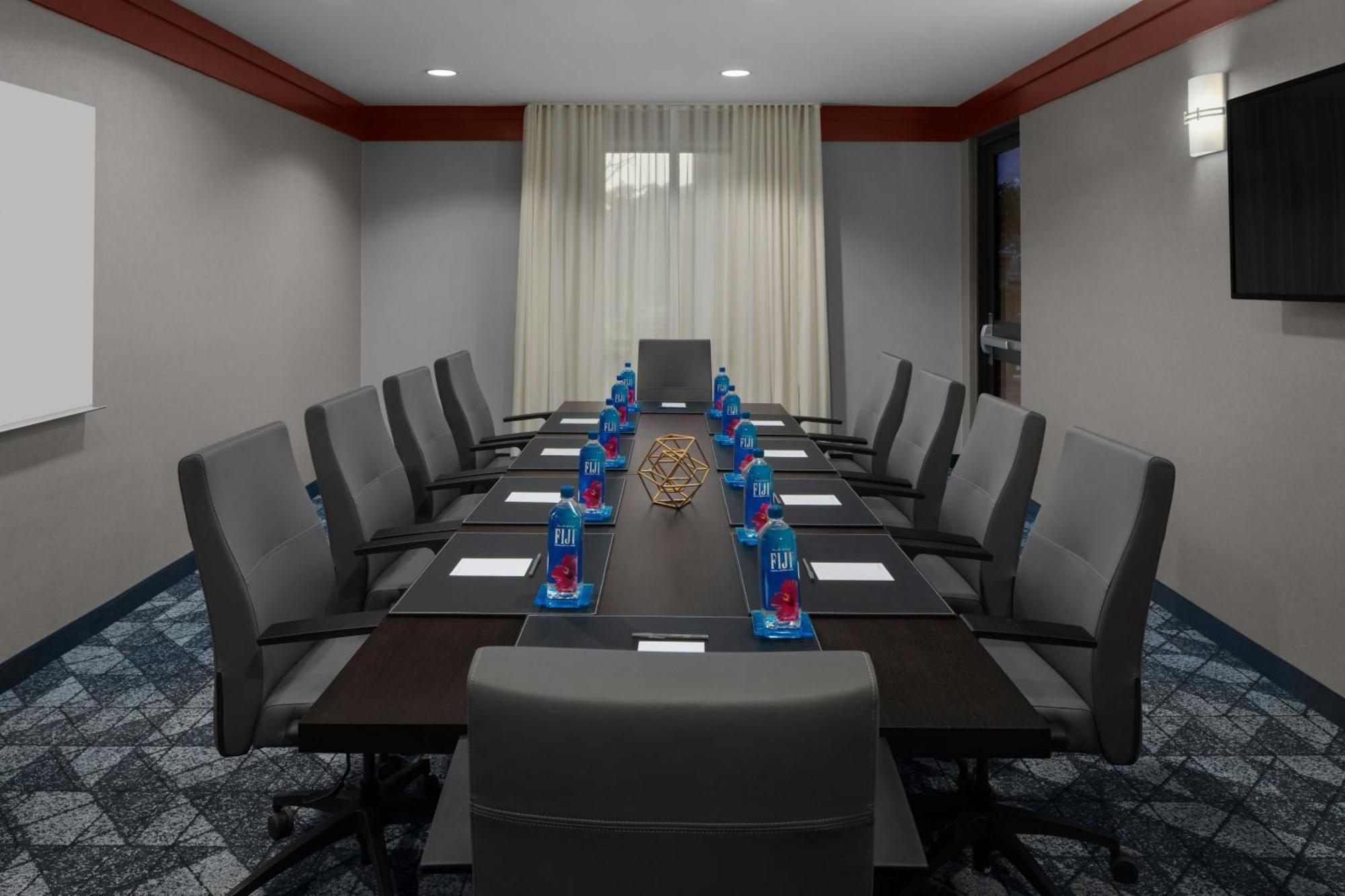 Courtyard By Marriott Santa Clarita Valencia Hotel Bagian luar foto